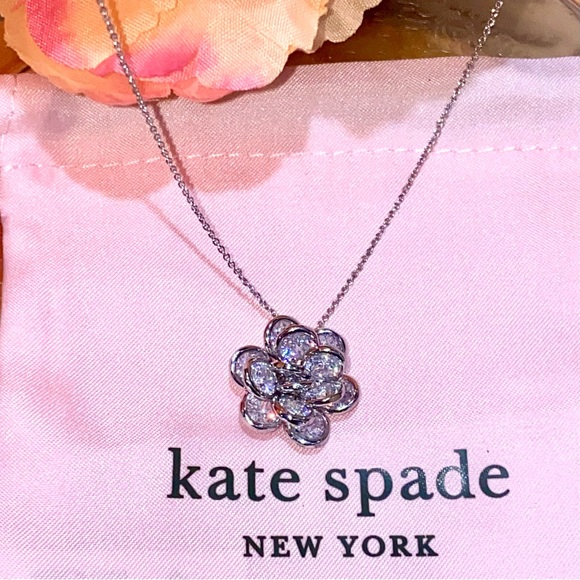 Kate Spade Rosette 3D Geometric Rhinestone Flower Cluster Pendant Necklace - Picture 4 of 16